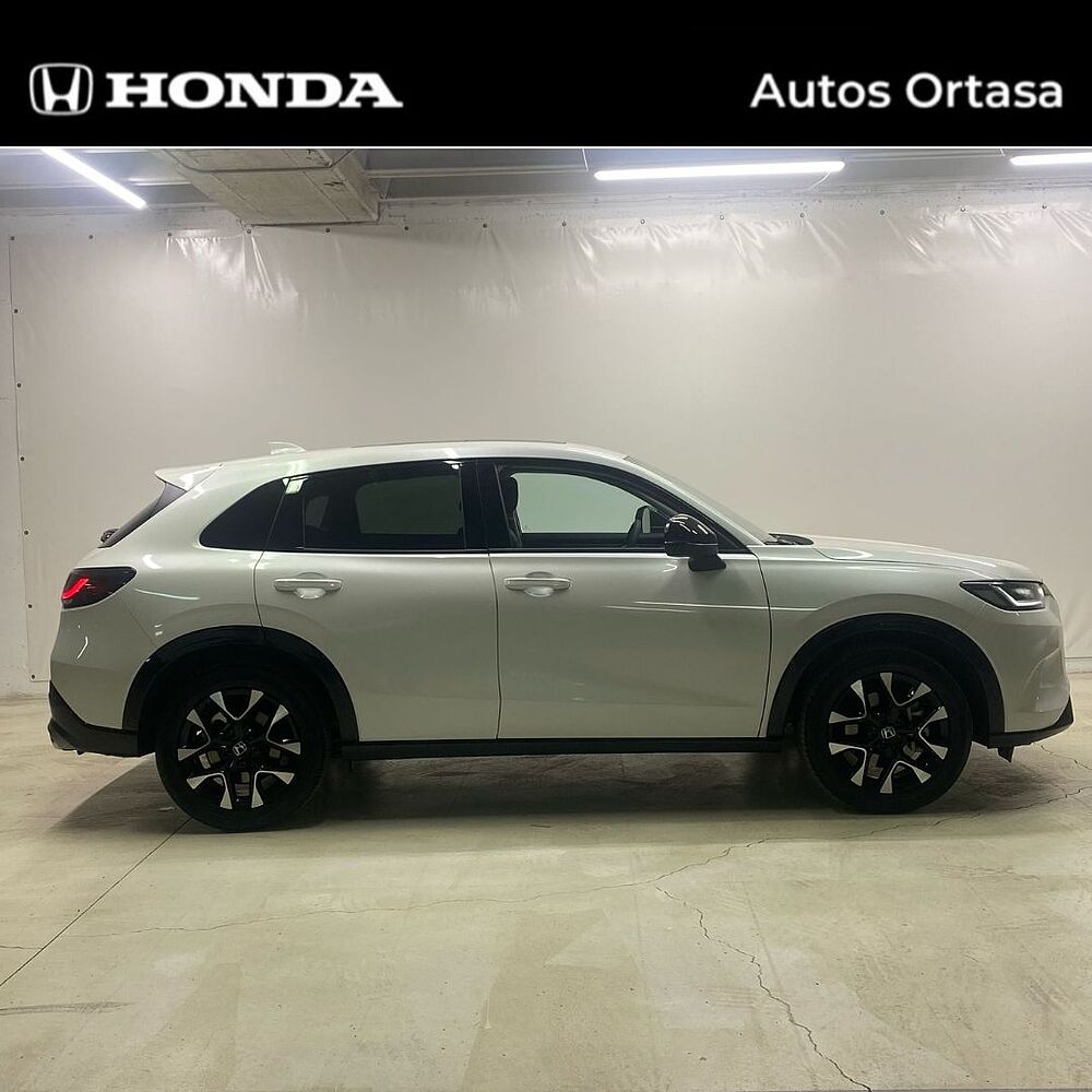 Honda ZR-V 2.0 IMMD 4X2 AT ADVANCE STANDAR